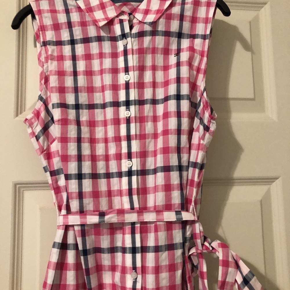 Dress - Picture 2 of 3